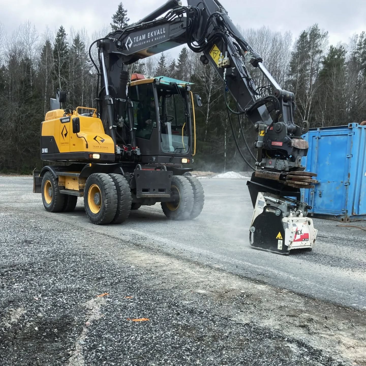 Grävmaskin 14–16 ton